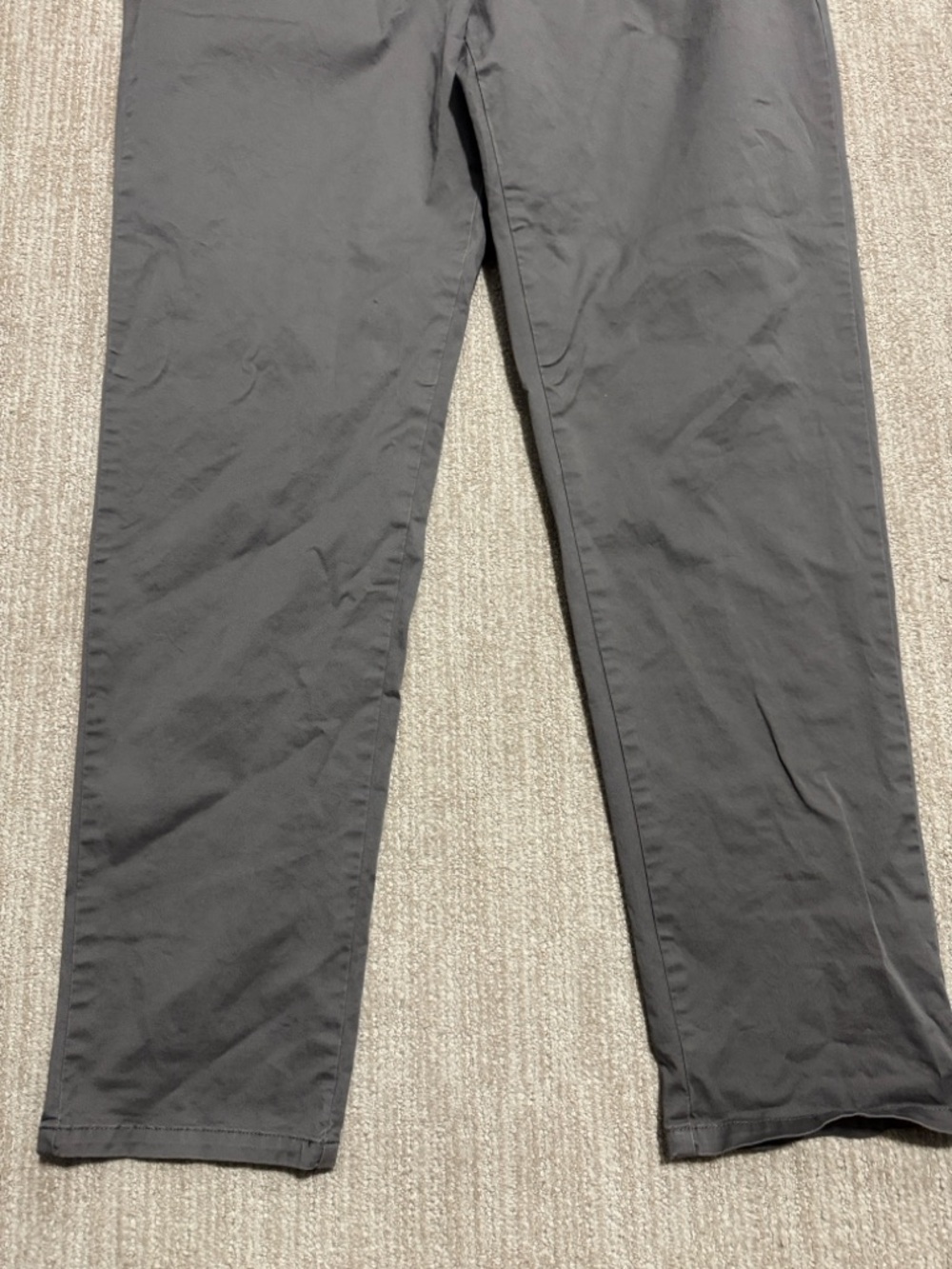 Vuori Men's 36x31 Gray Collins Chino Pants Stretch Straight Leg Lightweight - Picture 3 of 10